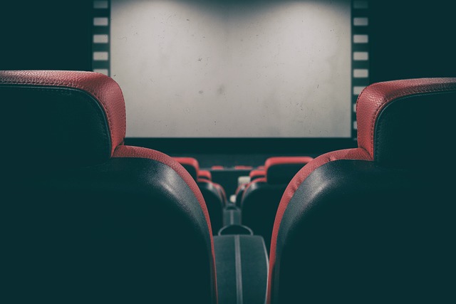 映画デート　注意点